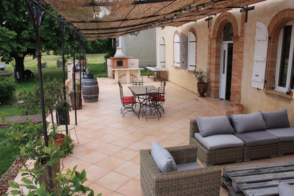 Domaine De Soulery Bed & Breakfast Beaupuy  Eksteriør bilde