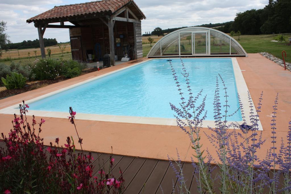 Domaine De Soulery Bed & Breakfast Beaupuy  Eksteriør bilde