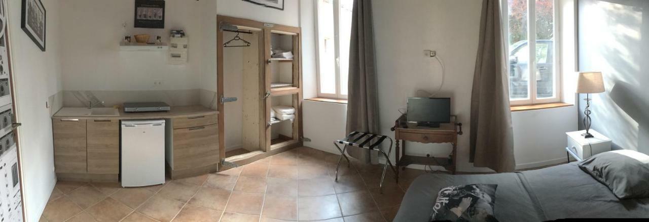 Domaine De Soulery Bed & Breakfast Beaupuy  Eksteriør bilde